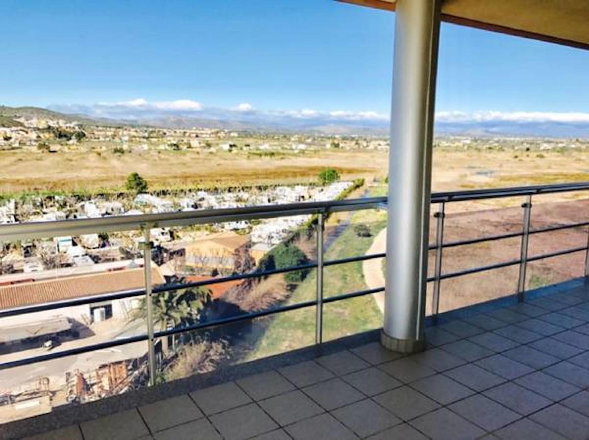 Apartamentos Deluxe Pompeya 2 Peñíscola Eksteriør bilde